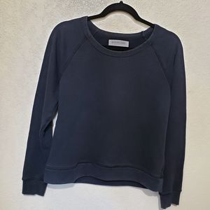 Everlane  pullover black sweater